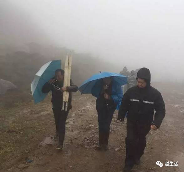 ky棋牌_漯河市郾城区龙城镇中心校第一支部开展6月份“主题党日”活动(图3) ky棋牌